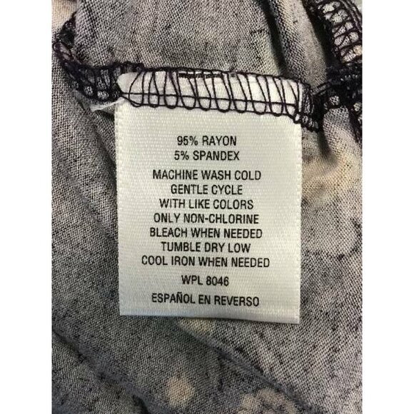 Style & Company Top Petite Large Purple Floral Sco - Picture 5 of 5